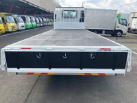 いすゞフォワード平ボディ中型（4t）[写真09]