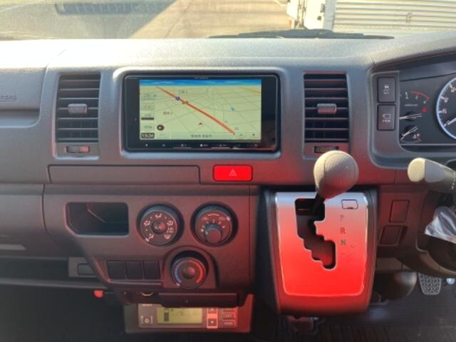 トヨタハイエース冷凍車（冷蔵車）小型（2t・3t）[写真25]