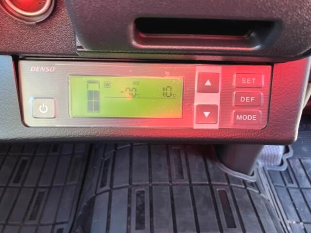 トヨタハイエース冷凍車（冷蔵車）小型（2t・3t）[写真33]