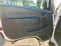 トヨタハイエース冷凍車（冷蔵車）小型（2t・3t）[写真40]