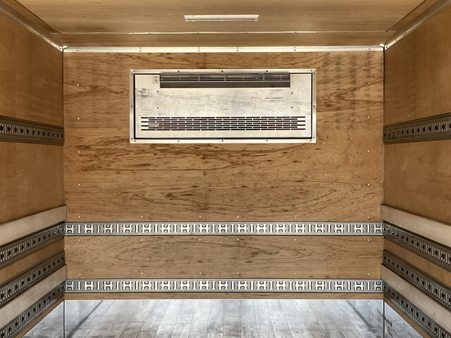 三菱ふそうキャンター冷凍車（冷蔵車）小型（2t・3t）[写真14]