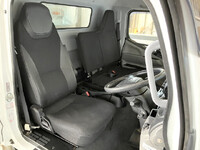 三菱ふそうキャンター冷凍車（冷蔵車）小型（2t・3t）[写真33]