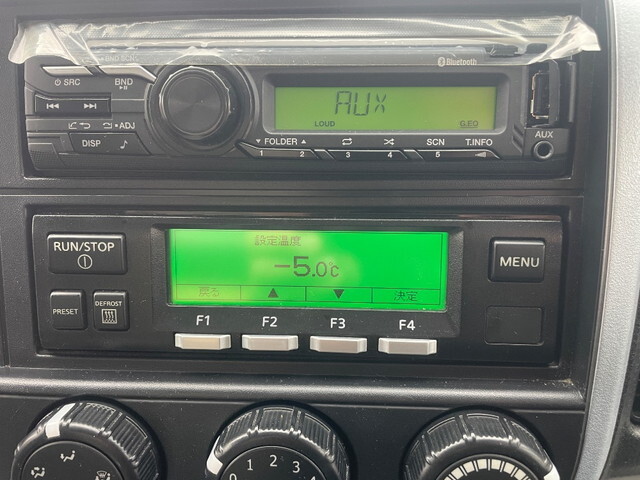 三菱ふそうキャンター冷凍車（冷蔵車）小型（2t・3t）[写真05]