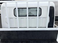 三菱ふそうキャンター平ボディ小型（2t・3t）[写真13]