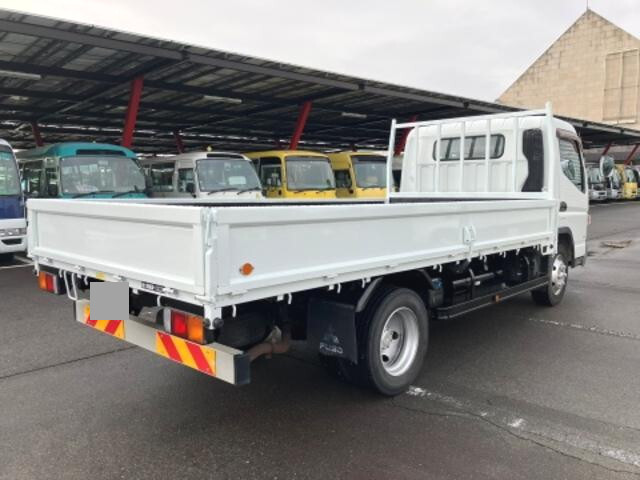 三菱ふそうキャンター平ボディ小型（2t・3t）[写真02]