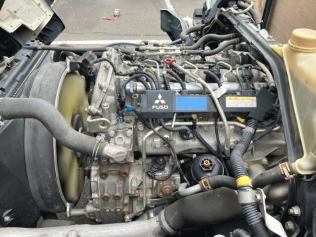 三菱ふそうキャンター平ボディ小型（2t・3t）[写真25]