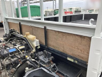 三菱ふそうキャンター平ボディ小型（2t・3t）[写真27]