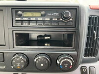 三菱ふそうキャンター平ボディ小型（2t・3t）[写真30]