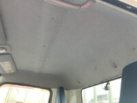 三菱ふそうキャンター平ボディ小型（2t・3t）[写真41]