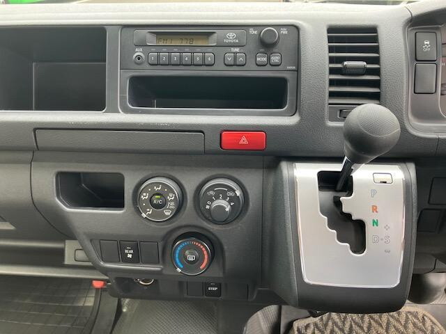 トヨタハイエース園児バス[写真16]