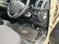 トヨタハイエース園児バス[写真25]