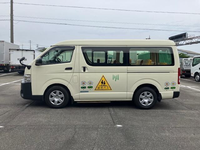 トヨタハイエース園児バス[写真05]