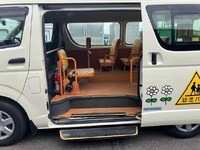 トヨタハイエース園児バス[写真08]