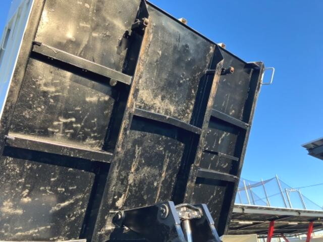 日野レンジャー深ダンプ（土砂禁ダンプ）中型（4t）[写真15]