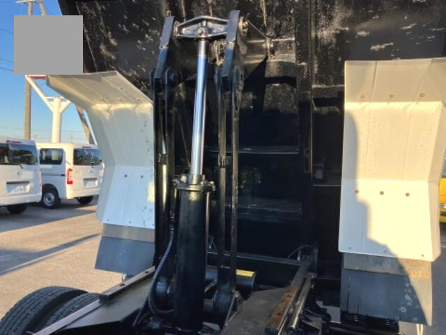 日野レンジャー深ダンプ（土砂禁ダンプ）中型（4t）[写真18]