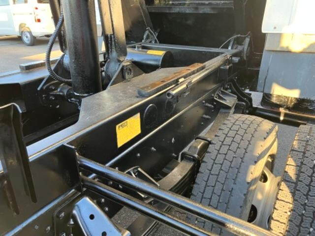 日野レンジャー深ダンプ（土砂禁ダンプ）中型（4t）[写真20]