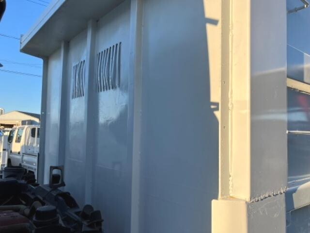 日野レンジャー深ダンプ（土砂禁ダンプ）中型（4t）[写真30]