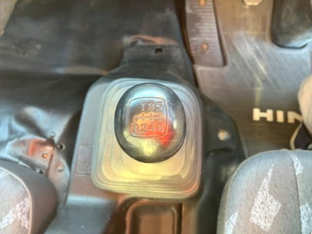 日野レンジャー深ダンプ（土砂禁ダンプ）中型（4t）[写真34]