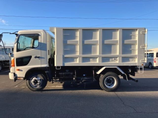 日野レンジャー深ダンプ（土砂禁ダンプ）中型（4t）[写真05]