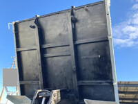 三菱ふそうファイターダンプ中型（4t）[写真18]