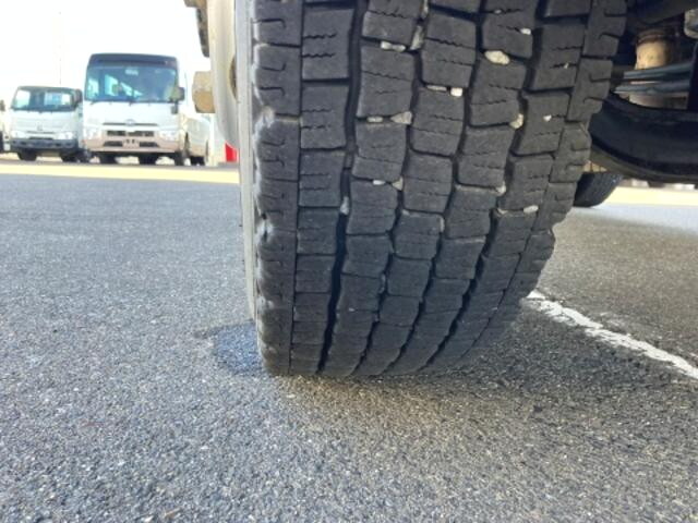 三菱ふそうファイターダンプ中型（4t）[写真23]