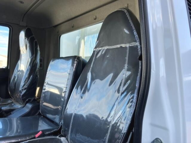 三菱ふそうファイターダンプ中型（4t）[写真35]