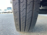 日野レンジャー平ボディ中型（4t）[写真23]