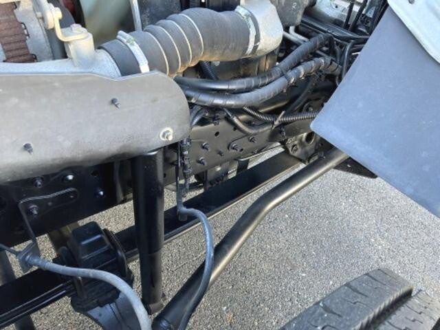 日野レンジャー平ボディ中型（4t）[写真24]