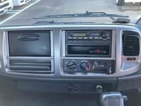 日野レンジャー平ボディ中型（4t）[写真31]