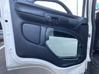 日野レンジャー平ボディ中型（4t）[写真39]