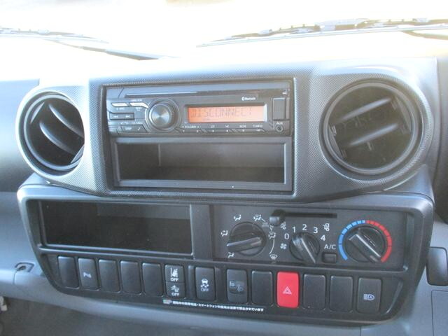 トヨタダイナ平ボディ小型（2t・3t）[写真11]