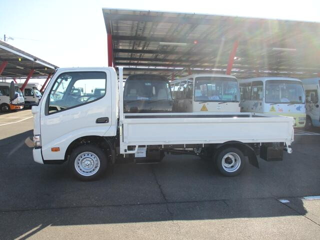 トヨタダイナ平ボディ小型（2t・3t）[写真05]