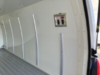 トヨタハイエース冷凍車（冷蔵車）小型（2t・3t）[写真14]