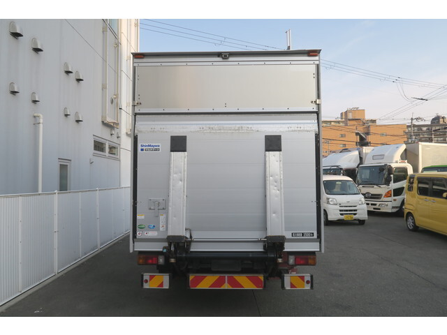 日野デュトロアルミバン小型（2t・3t）[写真02]