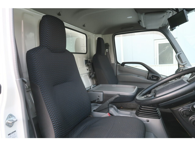 日野デュトロアルミバン小型（2t・3t）[写真25]