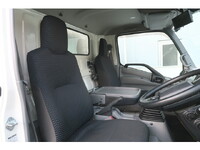 日野デュトロアルミバン小型（2t・3t）[写真26]