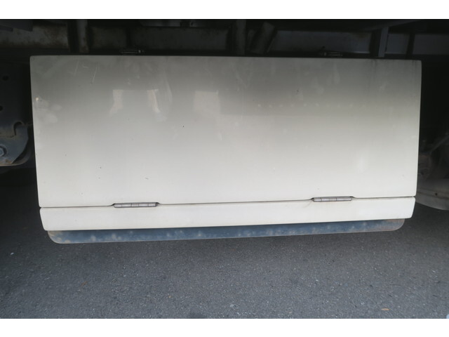 日野デュトロアルミバン小型（2t・3t）[写真33]