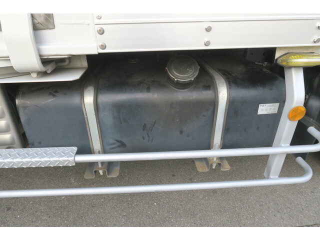 日野デュトロアルミバン小型（2t・3t）[写真34]