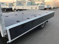 三菱ふそうキャンター平ボディ小型（2t・3t）[写真11]