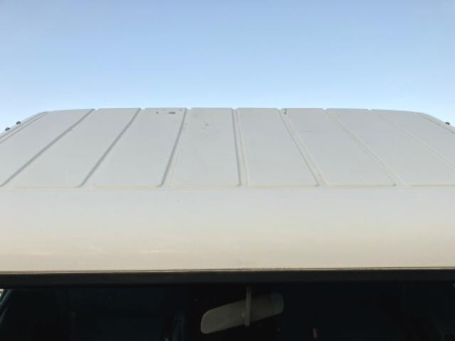 三菱ふそうキャンター平ボディ小型（2t・3t）[写真23]