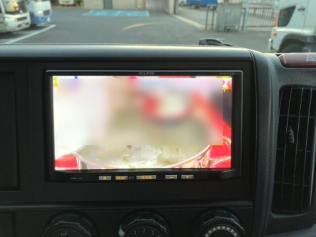 三菱ふそうキャンター平ボディ小型（2t・3t）[写真26]