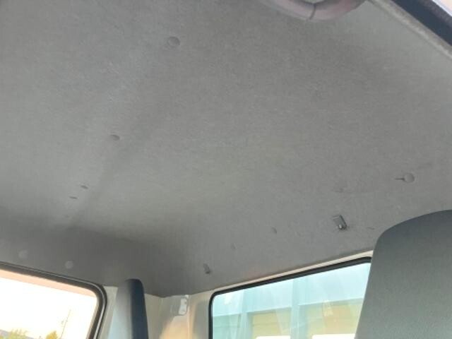 三菱ふそうキャンター平ボディ小型（2t・3t）[写真40]