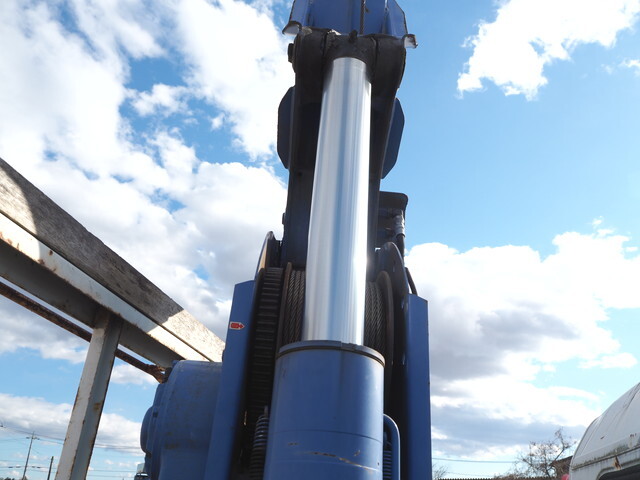 三菱ふそうキャンタークレーン5段小型（2t・3t）[写真10]