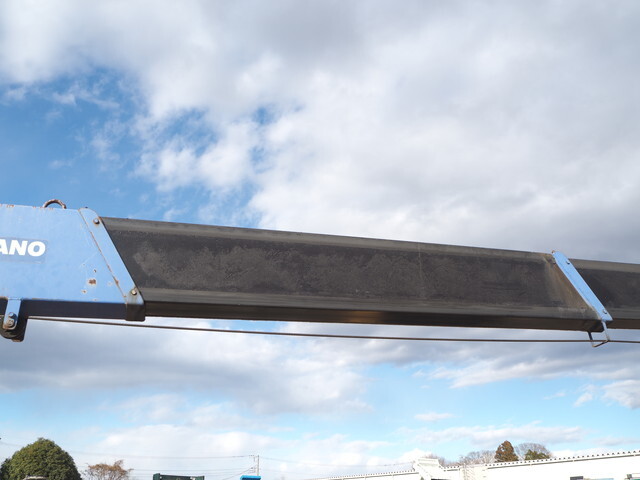 三菱ふそうキャンタークレーン5段小型（2t・3t）[写真15]