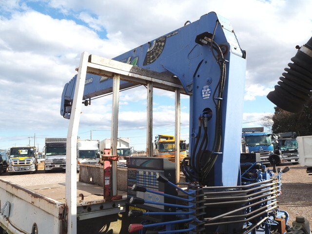 三菱ふそうキャンタークレーン5段小型（2t・3t）[写真22]