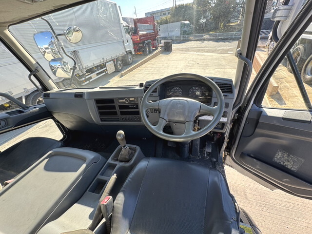 三菱ふそうファイターコンテナ専用車中型（4t）[写真10]