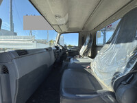 三菱ふそうファイターコンテナ専用車中型（4t）[写真12]