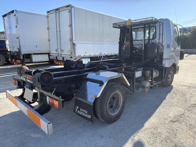 三菱ふそうファイターコンテナ専用車中型（4t）[写真04]