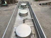 三菱ふそうスーパーグレートタンク車（タンクローリー）大型（10t）[写真12]