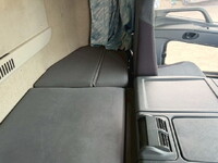 三菱ふそうスーパーグレートタンク車（タンクローリー）大型（10t）[写真17]